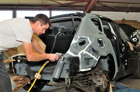 auto body shop collision sites.